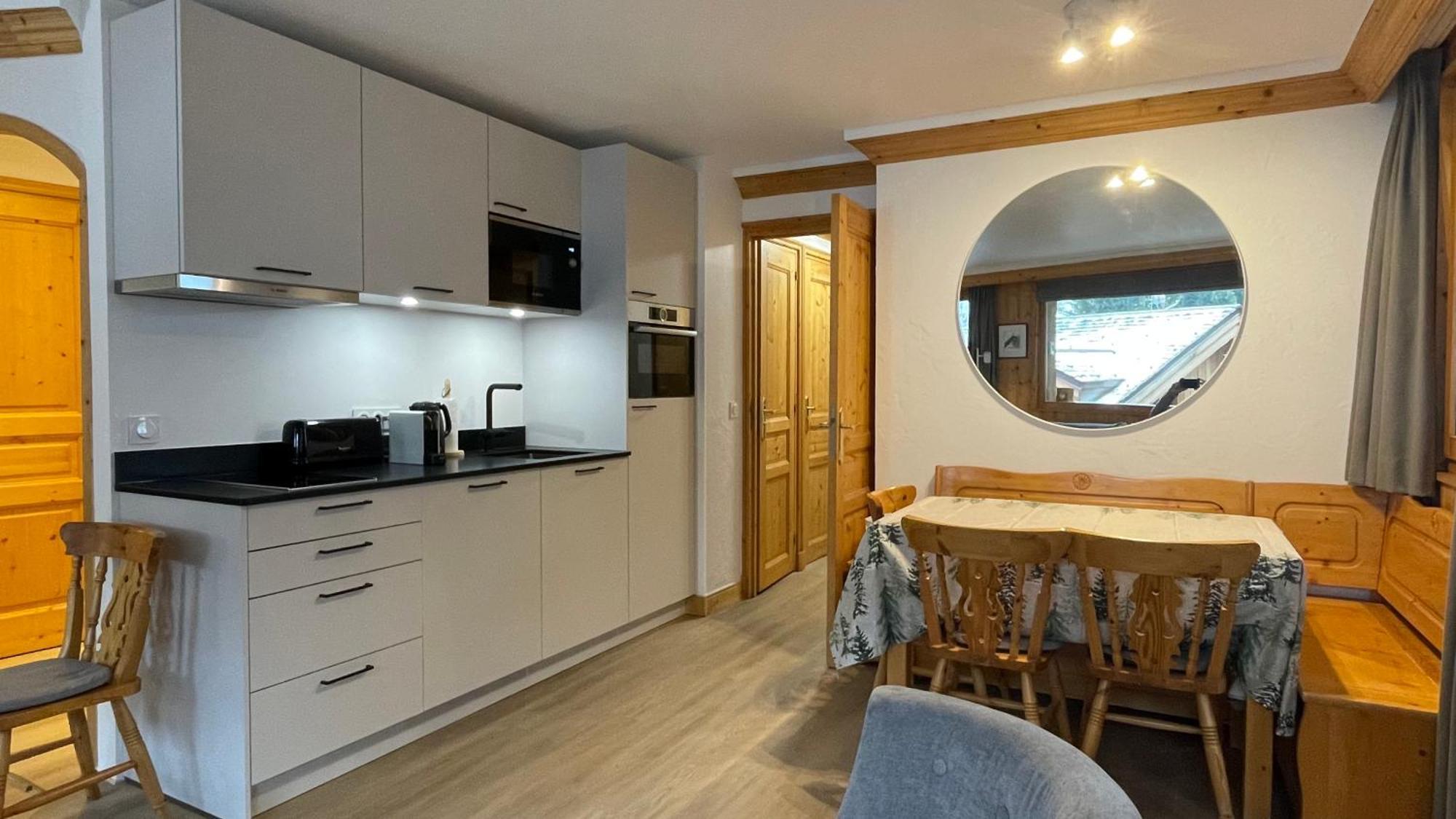 Meribel Centre La Chaudanne, Real Ski In And Out, 3 Bedrooms 2 Bathrooms Newly Renovated, Chalet L'Eperviere Экстерьер фото